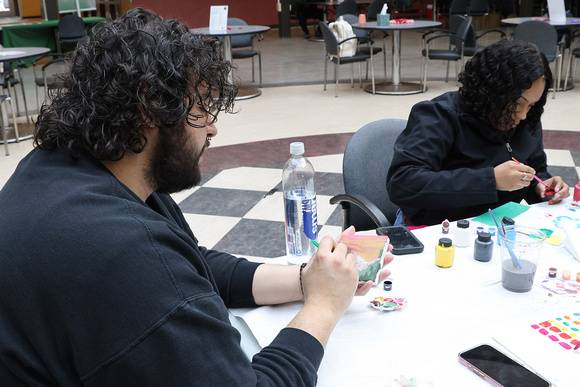 Paint with us - painting workshop with students and faculty